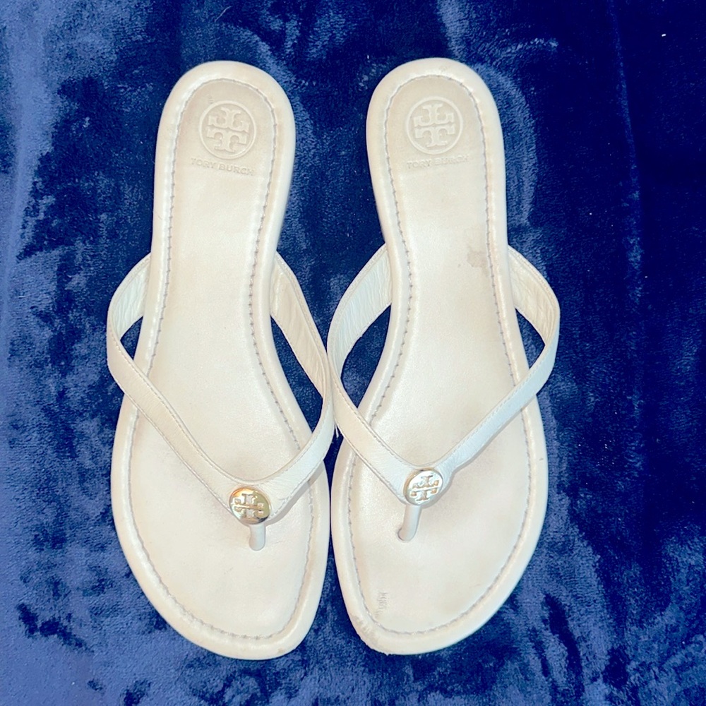 Tory Burch Classic Flip-Flop Sandals- White- Size 10